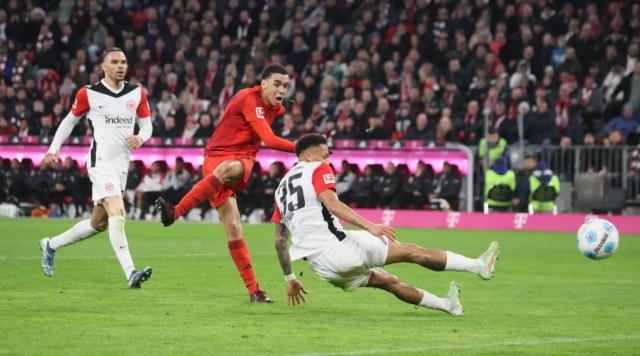 开云官网-【德甲】穆西亚拉一条龙，拜仁4比0法兰克福