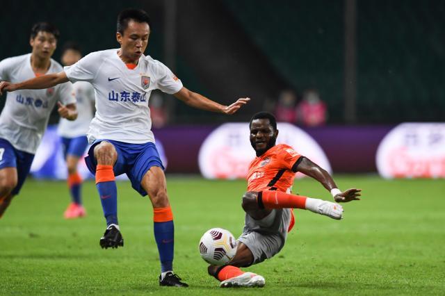 开云体育下载-【中超综述】海港回归榜首申花首败 榜尾争天津首胜